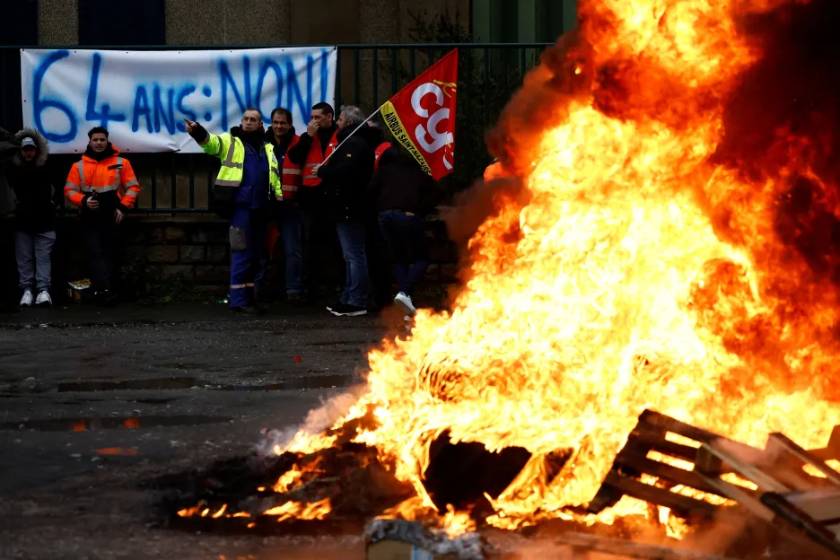 Stávka proti důchodové reformě v docích v Saint-Nazaire (26. 1. 2023)