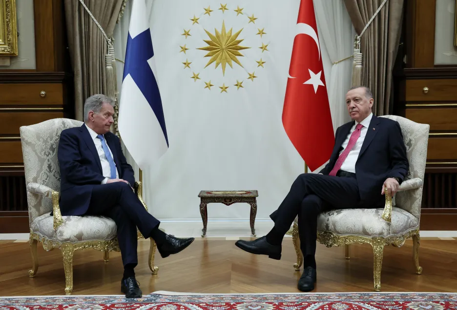 Turecký prezident Recep Tayyip Erdogan s finským protějškem Saulim Niinistöm