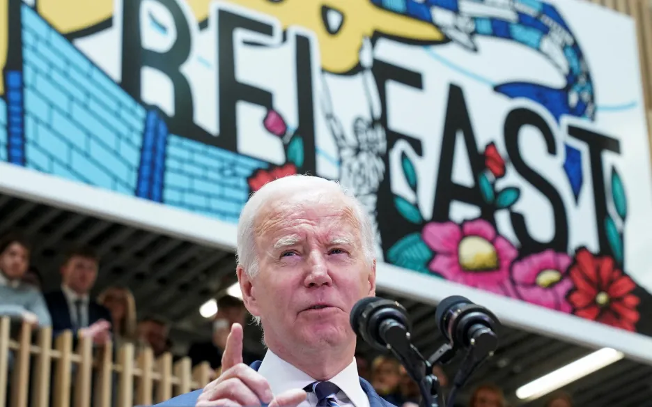 Joe Biden v Belfastu
