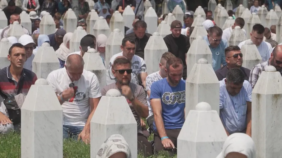 Tryzna v Srebrenici