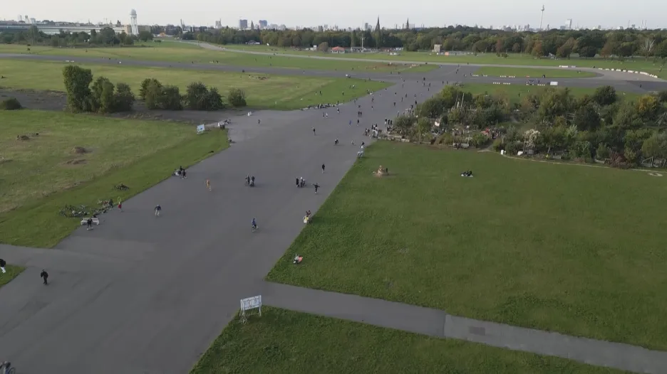 Rekreační park na ploše bývalého letiště Tempelhof