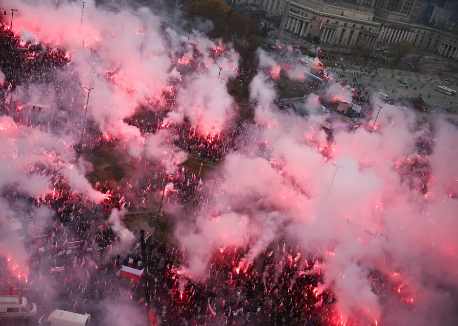 Pochod polských nacionalistů ke svátku nezávislosti