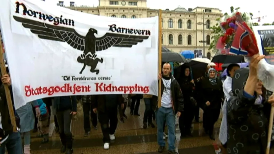 Protest proti norskému sociálnímu úřadu