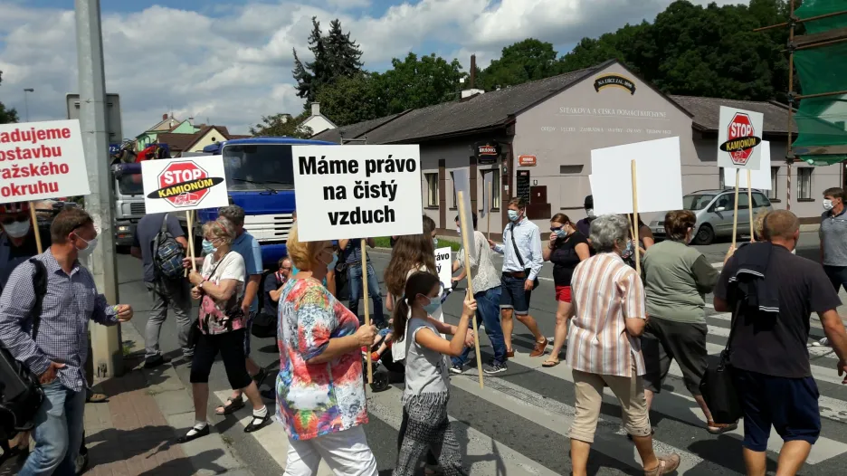 Protest v Uhříněvsi