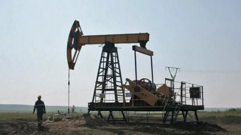 Těžba ropy v Sýrii