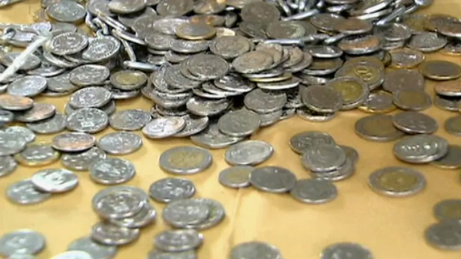 V Keni se učí hospodařit s mincemi