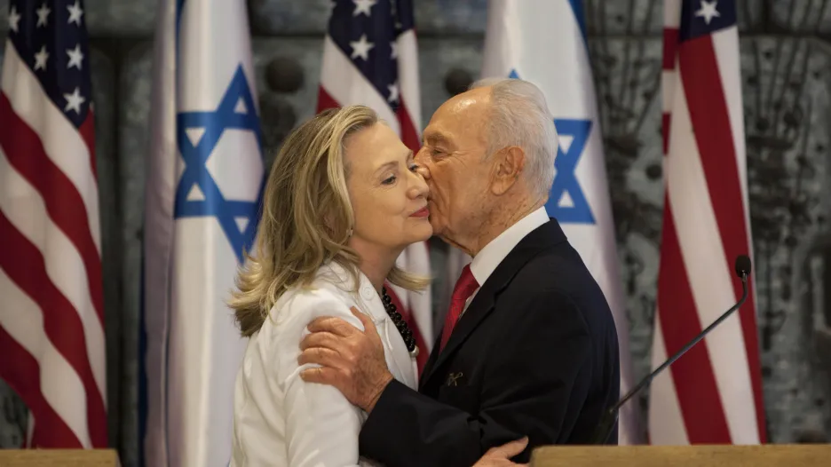 Hillary Clintonová a Šimon Peres