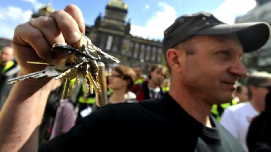 Zvonění klíčů na Václavském náměstí