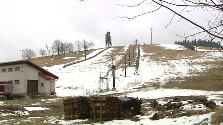 Špatné lyžařské podmínky v Bartošovicích