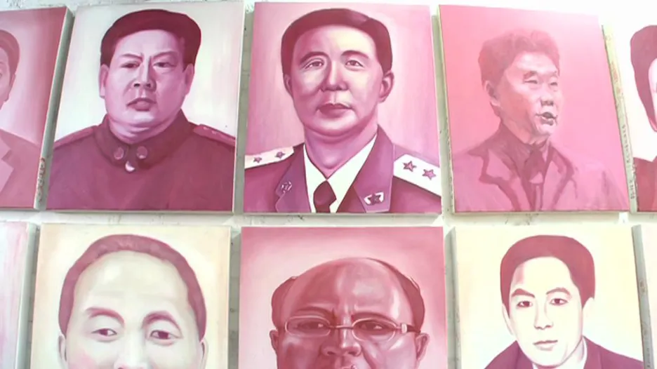 Portréty čínských úředníků