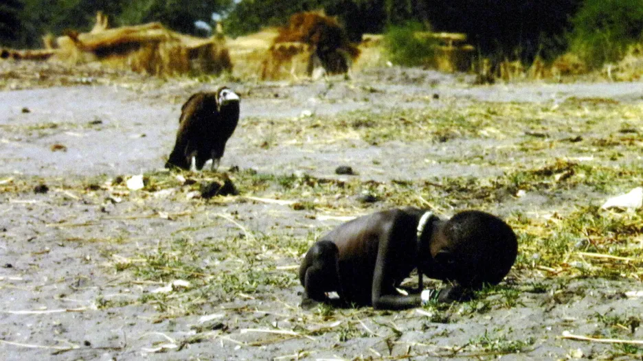 Kevin Carter / Súdán (1993)