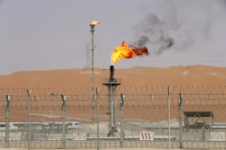 Zpracování ropy v Saúdské Arábii