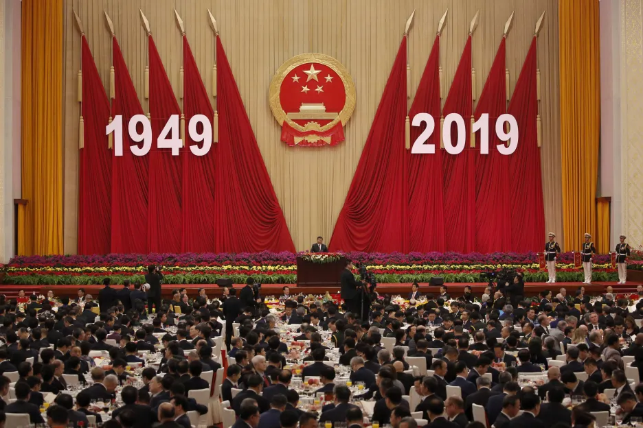 Čína slaví 70 let od začátku komunistické éry