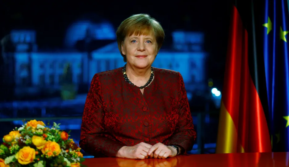 Angela Merkelová během natáčení silvestrovského projevu