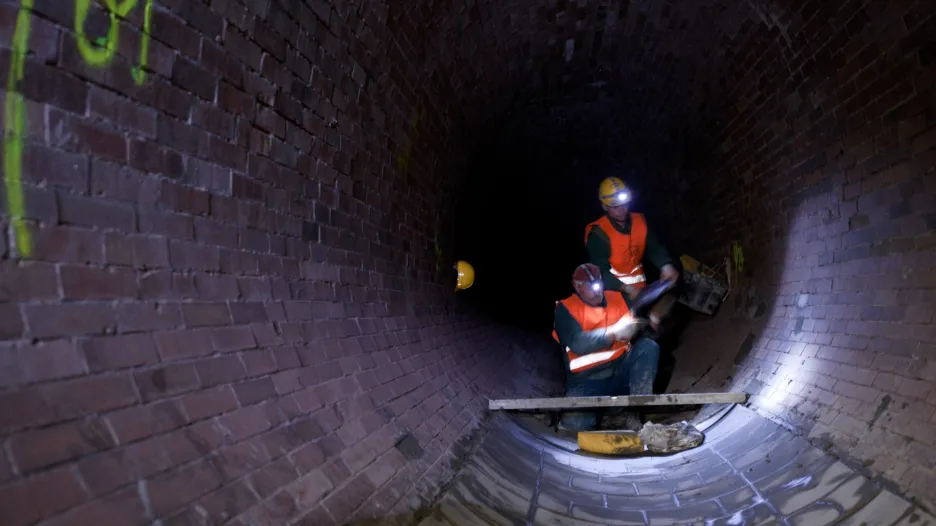 Oprava stokové kanalizace v Praze
