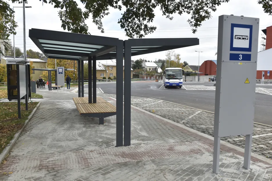 V Bílovci skončila rekonstrukce autobusového nádraží 