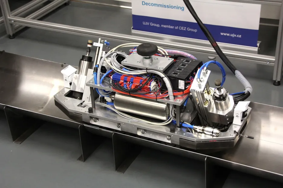 Liberecký robot pro práci v reaktoru