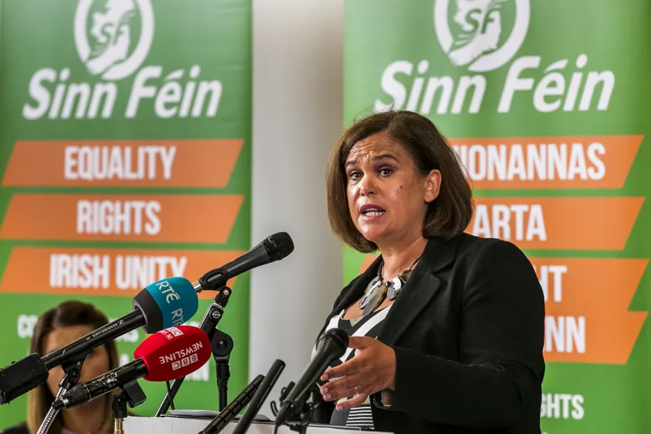 Předsedkyně Sinn Féin Mary Lou McDonadlová
