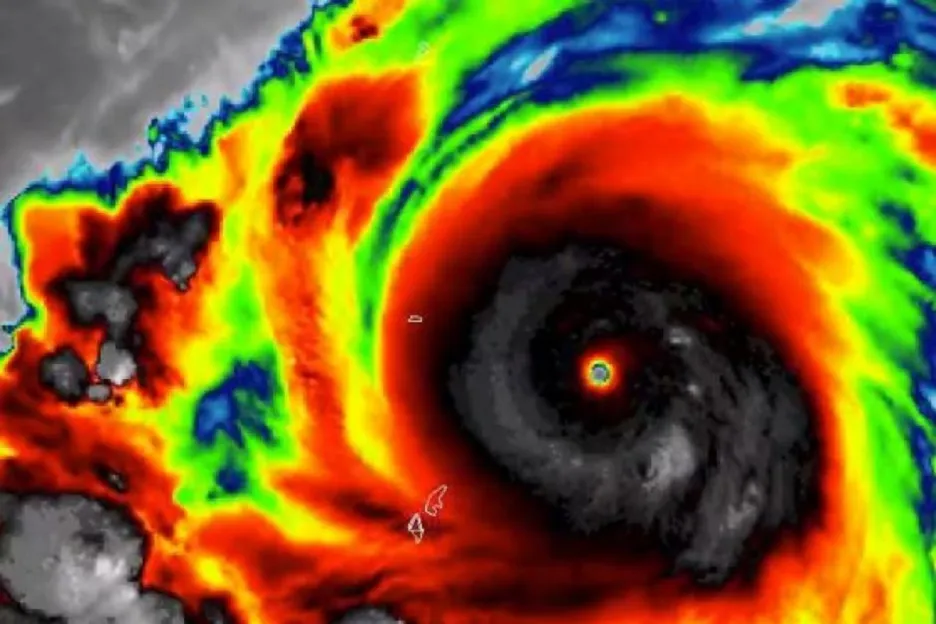 Tajfun Hagibis ze satelitů Copernicus