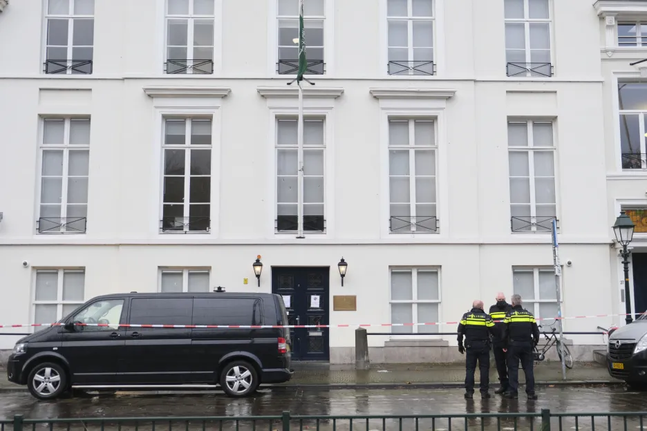 Nizozemská policie vyšetřuje střelbu na saúdskou ambasádu