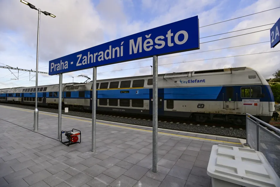 Nová železniční stanice Praha-Zahradní Město