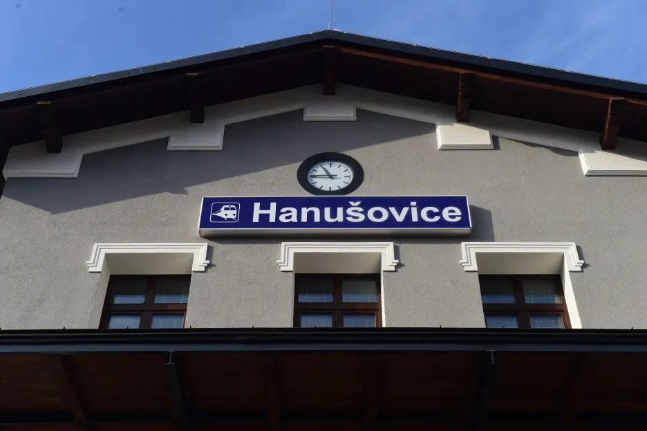 Opravené nádraží v Hanušovicích