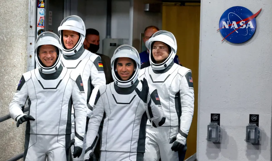 Astronauti (zleva) Tom Marshburn, Matthias Maurer, Raja Chari a Kayla Barronová