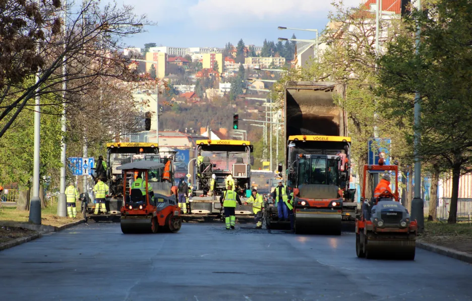 Oprava pražské Argentinské ulice