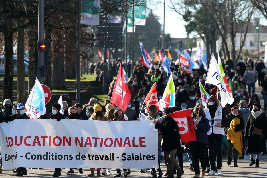 Stávkující učitelé ve Francii