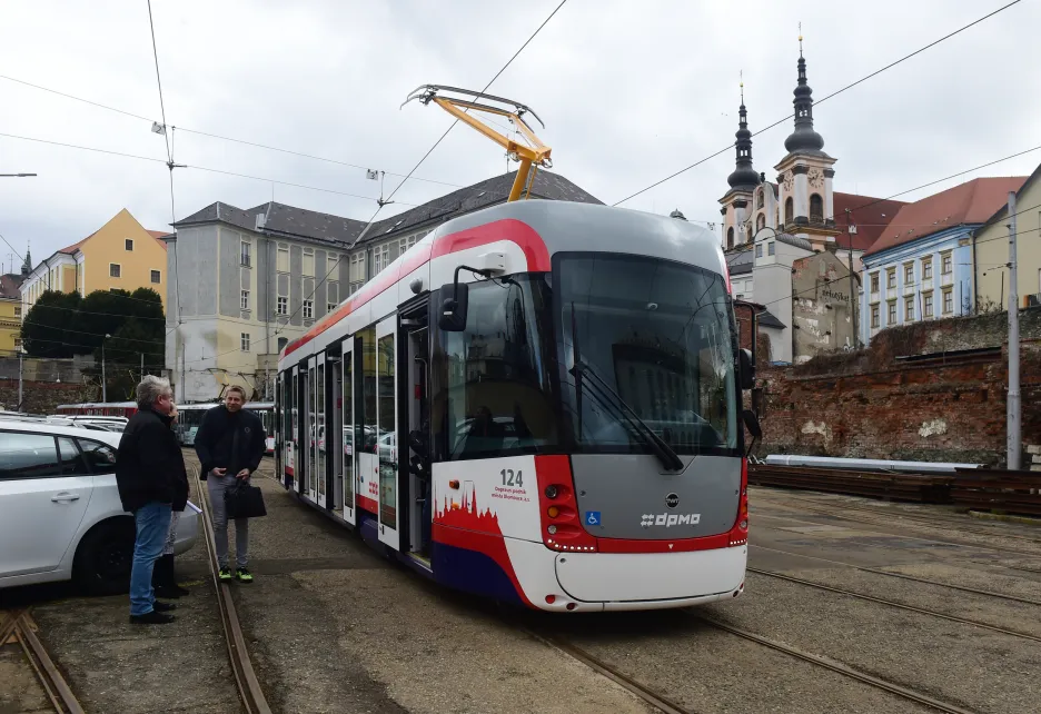 Nová olomoucká tramvaj s antikolizním systémem