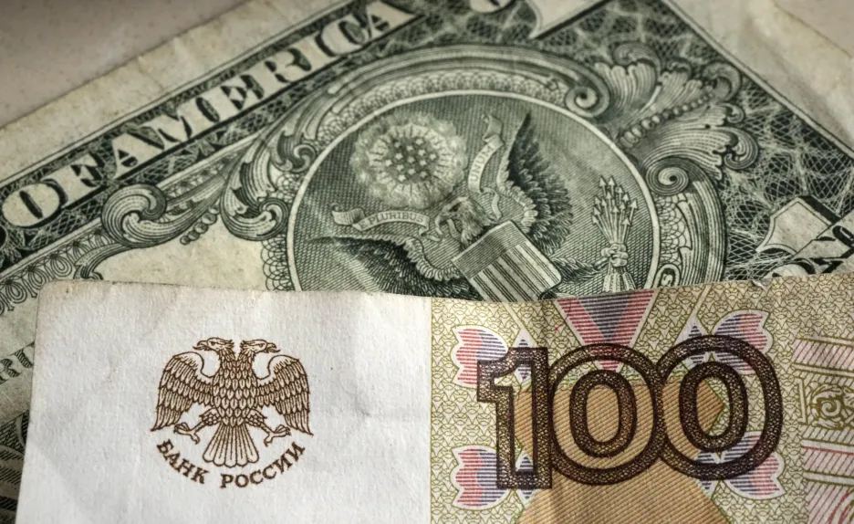 Dolar a rubl