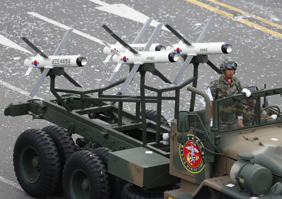 Rakety Spike izraelské výroby na vojenské přehlídce v Jižní Koreji
