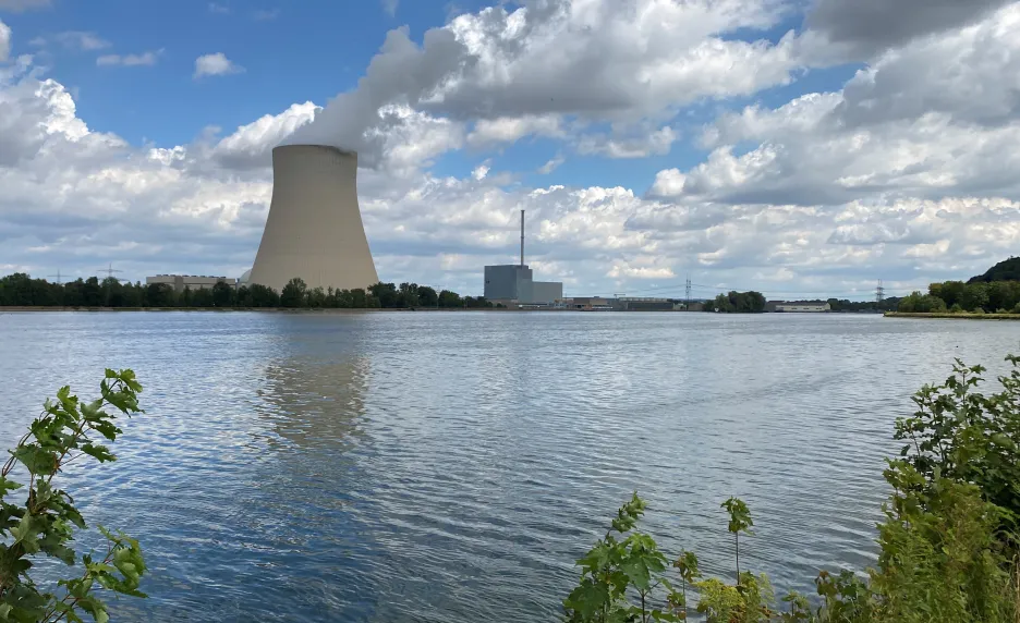 Německá jaderná elektrárna Isar 2 v Bavorsku