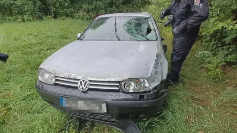 Auto z nehody v Adršpachu
