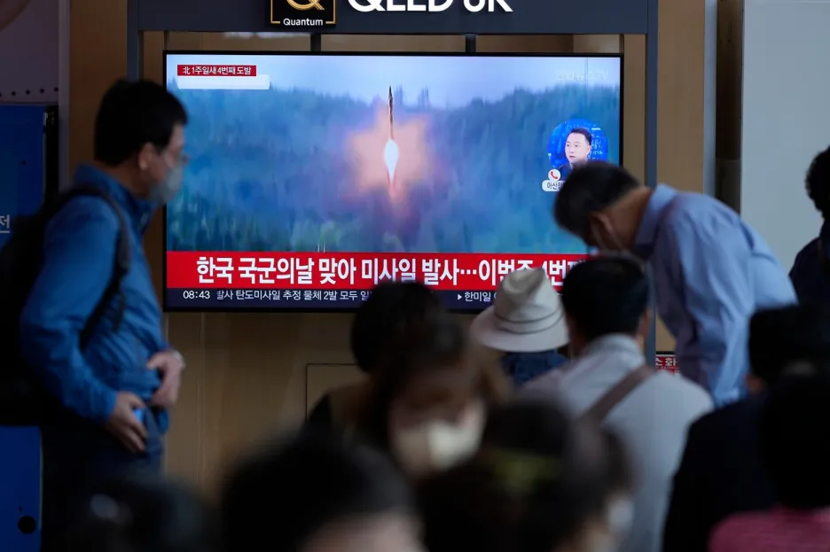 Odpálení balistických střel v jihokorejské televizi