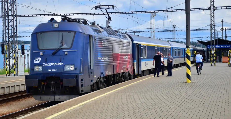 Vlak v Českých Budějovicích