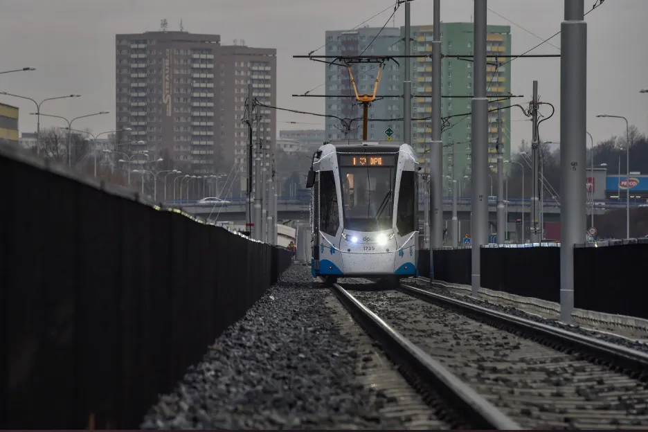 Opravená tramvajová trať v ostravském obvodu Jih
