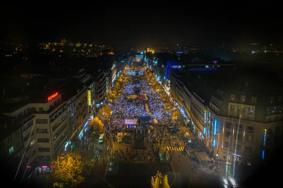 Demonstrace na podporu Ukrajiny v Praze