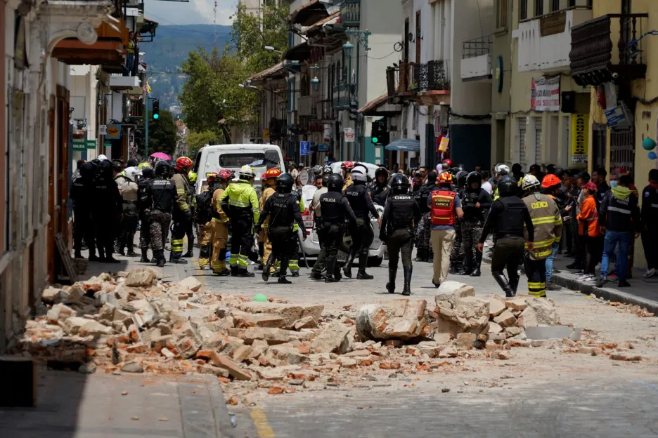 Následky zemětřesení v Ekvádoru
