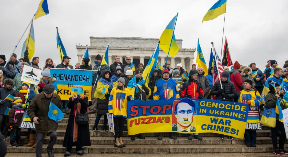 Ukrajinští uprchlíci protestující ve Washingtonu