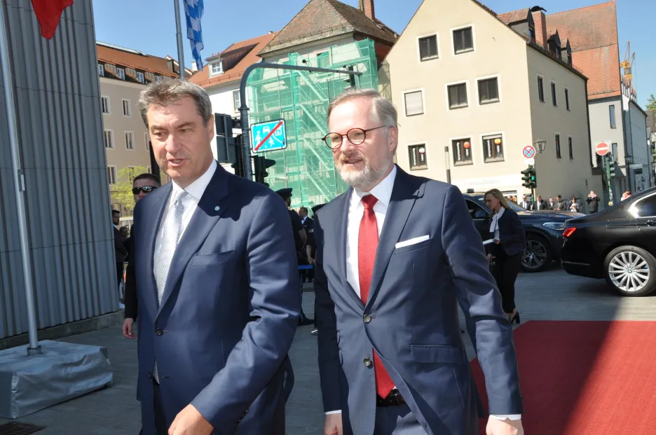 Bavorský premiér Markus Söder přivítal Petra Fialu
