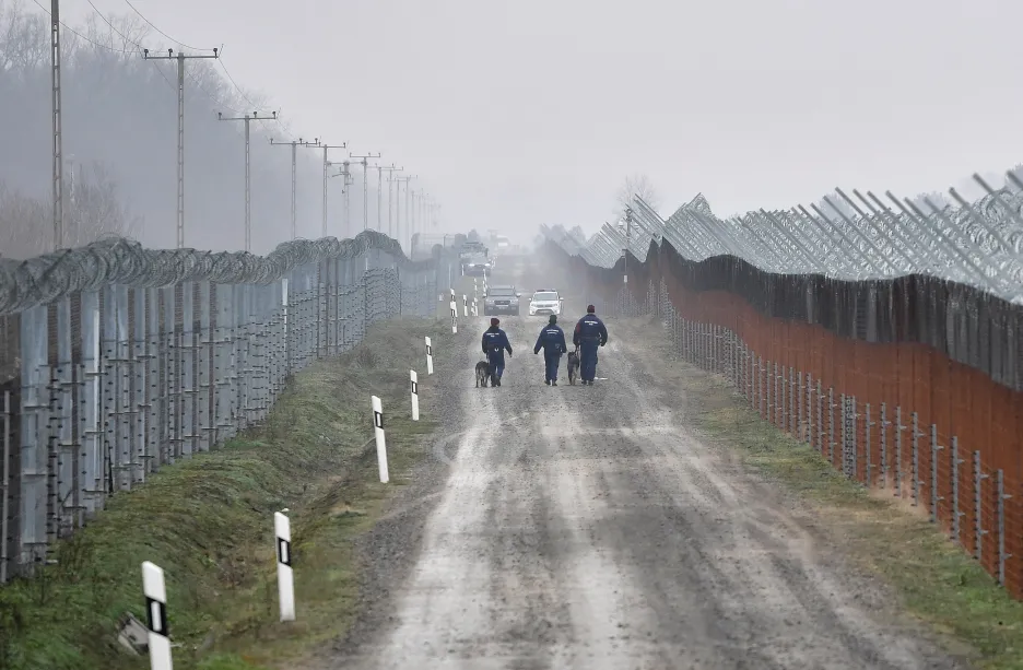 Ilustrační foto – hlídka na maďarsko-srbské hranici