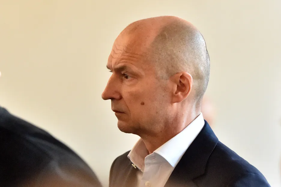 Jiří Švachula u soudu v dubnu 2022