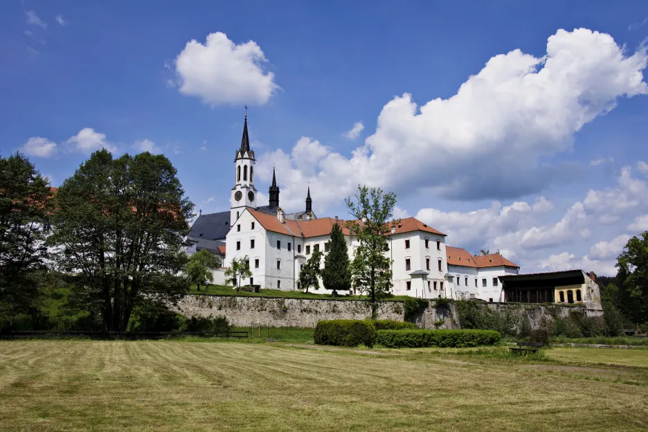 Cisterciácký klášter ve Vyšším Brodě