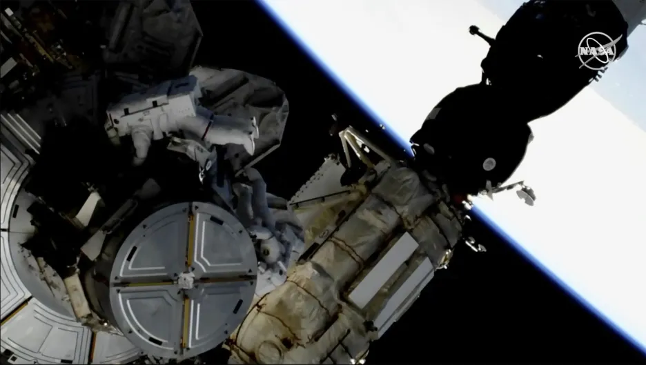 Výměna baterií na ISS