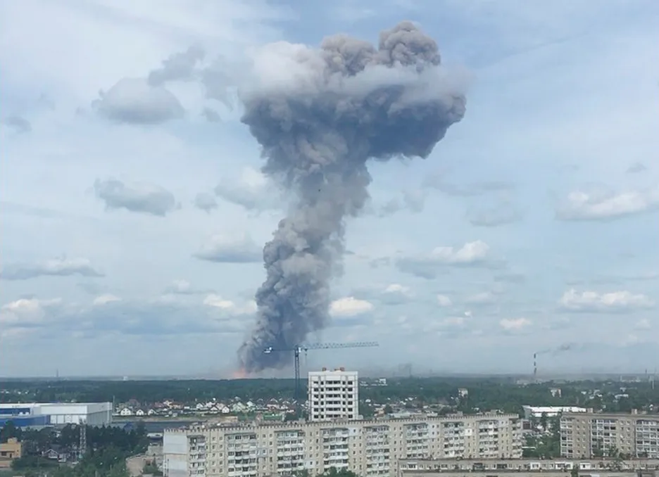 Mrak po výbuchu v ruské továrně