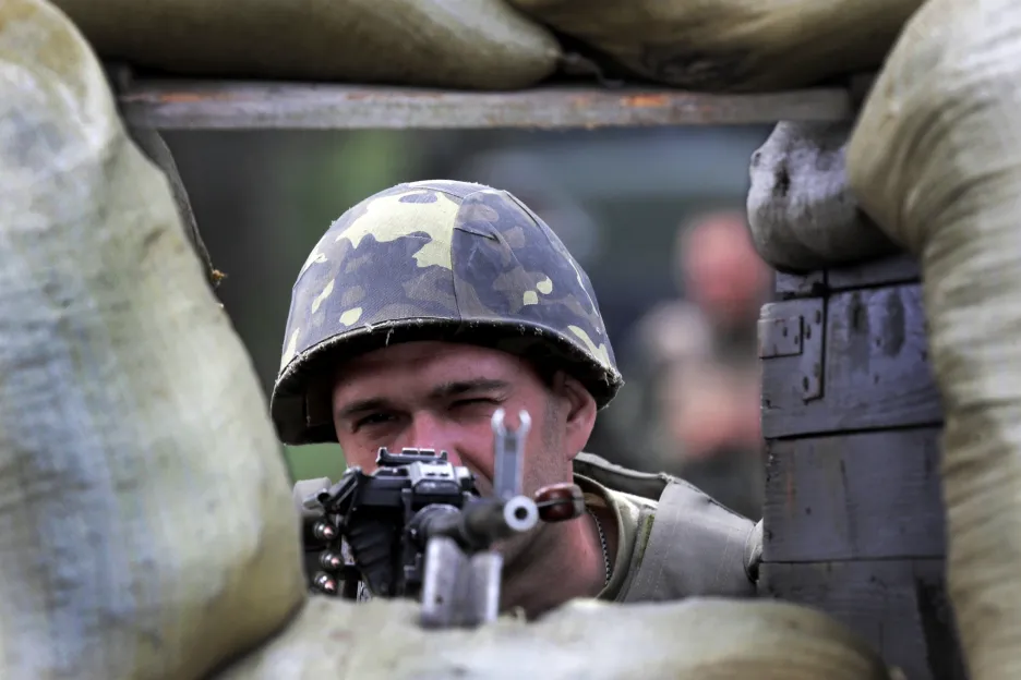Voják ukrajinské armády při operaci u Slavjansku