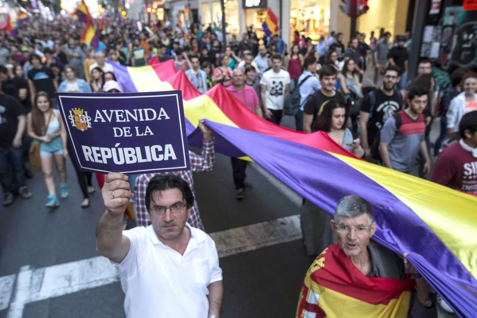 Demonstrace za konec monarchie ve Španělsku