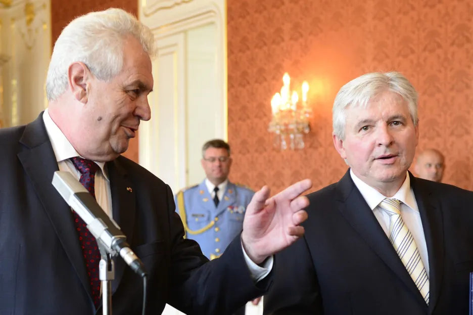 Prezident Miloš Zeman a premiér Jiří Rusnok