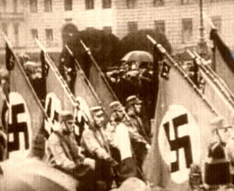 Pochodující nacisté